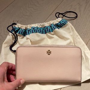 TORY BURCH pink wallet leather with dust bag